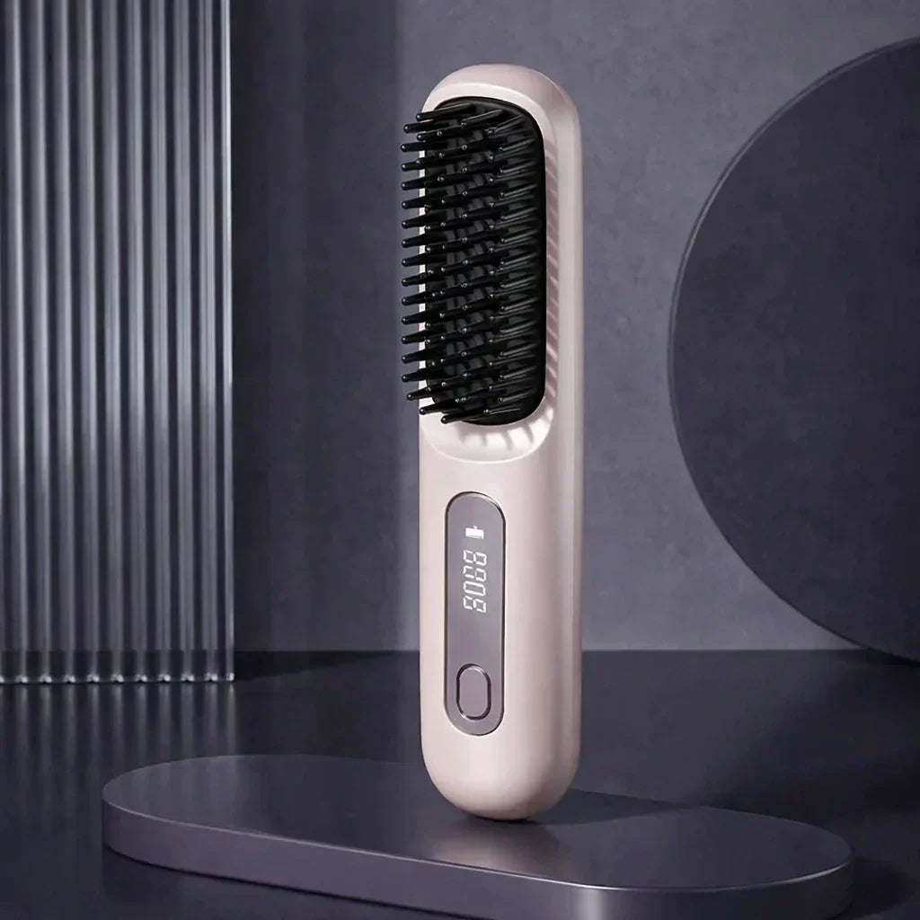 Privazz | Styling Brush for Short Hair – VolumeLift™