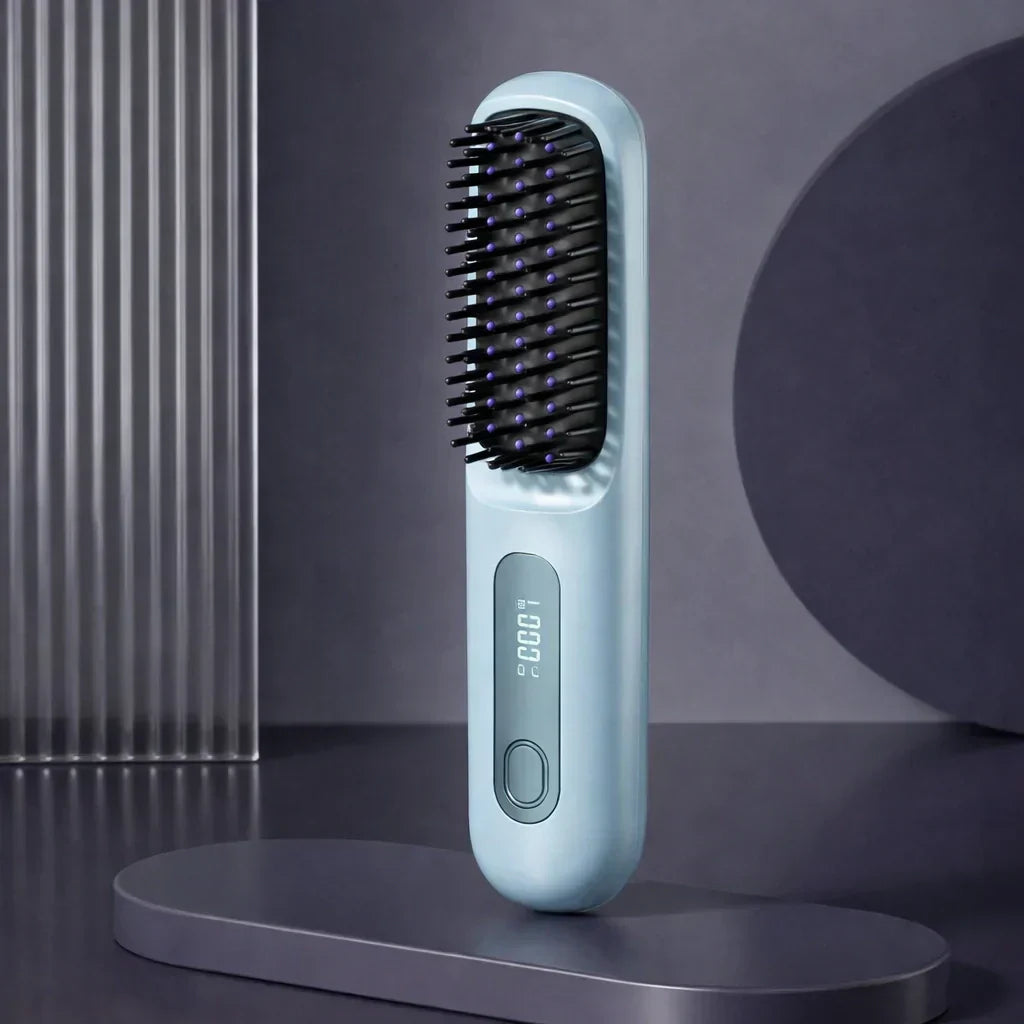 Privazz | Styling Brush for Short Hair – VolumeLift™