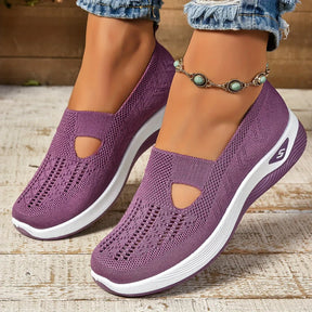 Privazz | Breathable and Ultimate Comfortable Orthopaedic Sneakers for Women - CloudWear™