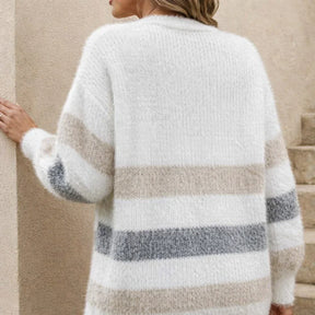 Privazz | Soft Striped V-Neck Jumper - Douce™
